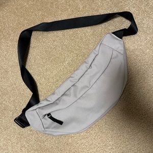 Everlane Sling Bag